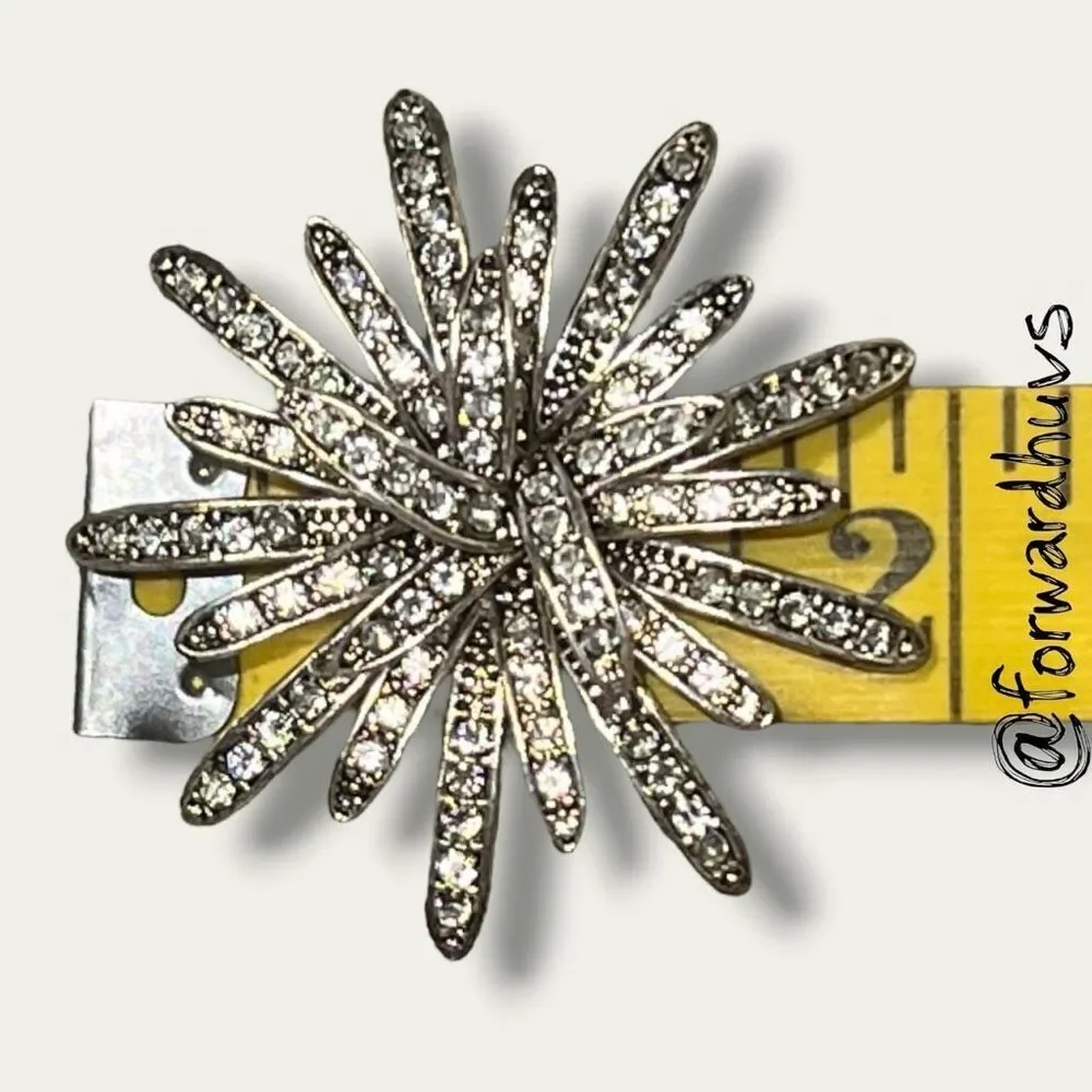 No Brand this brooch